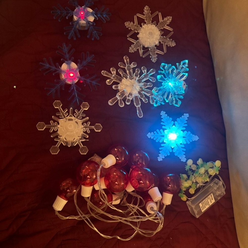 Festive Snowflake and Bulb String Lights